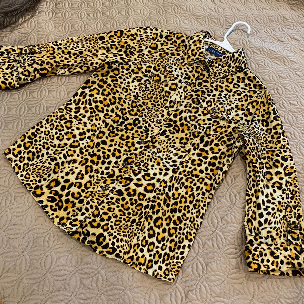 Jones NewYork Cheetah Print Button Down Blouse SZ8